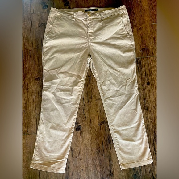Lauren Ralph Lauren khaki pant/chino 16. Flat front. Classic! - Picture 1 of 5